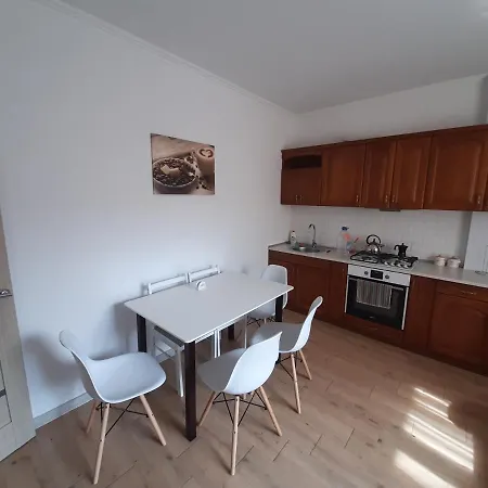 Lux In The Center Apartman